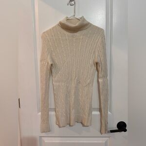 Tommy Hilfiger cream alpaca sweater women’s size medium